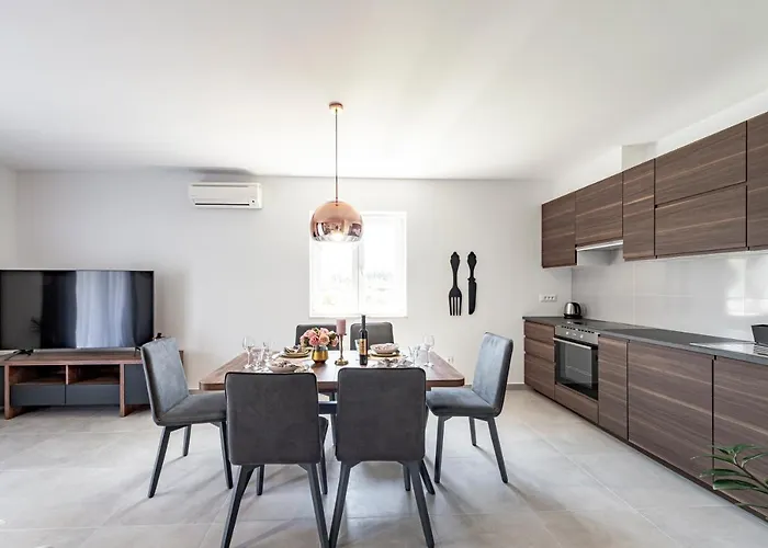 Gold 2 Apartman Mlini
